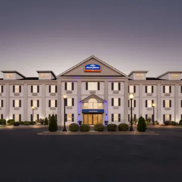 Howard Johnson by Wyndham Jackson