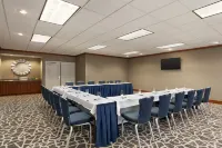 Homewood Suites by Hilton Allentown-Bethlehem Airport Hotels in Bethlehem