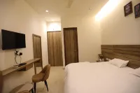 Hotel Red Sapphire Hotels in Bhensia
