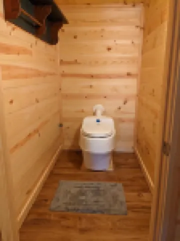 Cabin surrounded by Wayne National Forest and the Baileys Trail System