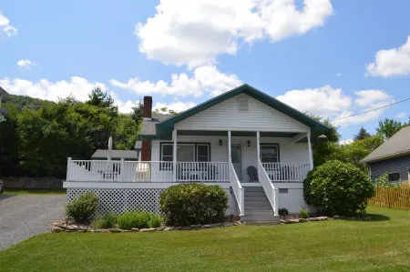 The Pea Pod - Deep Creek Lake