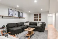 Comfortable stay near Park City & Midway! Easy Access, Keyless entry!