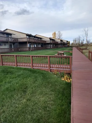 Oscoda Condo on the shore of Lake Huron. Ausable Township 800 feet of Beach.