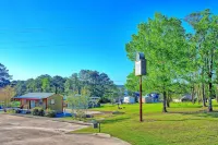 K&M Lake Rentals Cabin #4