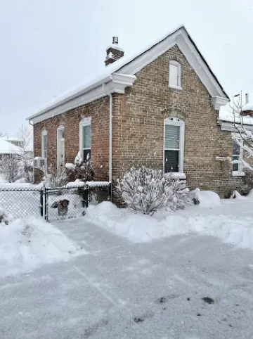 Adorable Fully Restored 1895 Pioneer House