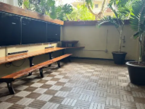 Oceanview Waikiki Studio B