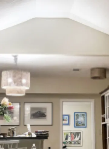 Cheerful 2 BR Bungalow Downtown Ocean Springs