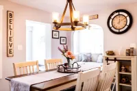 Hollow Hideaway is Just the Place if You Looking to Get Away and Relax.