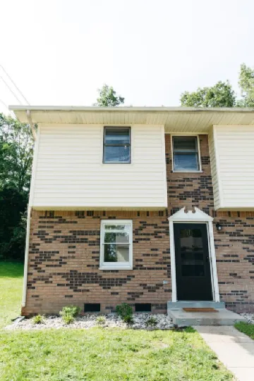 "Morning View 1" Cozy Modern Stay - College/Hiking