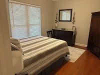 Lovely 1st Floor, Waterfront 2 Bedroom Condo with Pool, Pickleball and Tennis Hotels in Davidson