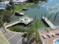 4th Floor spacious 2 BR, 2 BA w/ spectacular views of Boca Ciega Bay