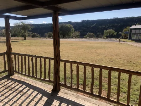 Brazos River Cabin on 15 Acres