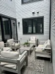 Fun! New townhome, Near Memorial Stadium - شرفة