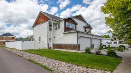 Lone Pine Retreat - 3BR 3BA - With Hot Tub