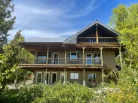 Aspen View Retreat Hotels near Upper Mesa Falls