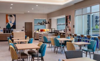 Tru by Hilton Ankeny