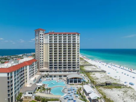 Hilton Pensacola Beach Отели рядом с достопримечательностью «Pensacola Beach Gulf Pier»