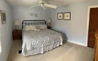 Breezy Cliff - Beautiful Lake Front House - 5+ BRs/3 sitting rooms/sauna/yoga