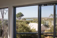 Banksia House: Stunning Ocean Views, Pet Friendly, Wifi
