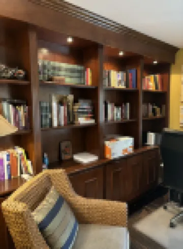 Private Beach! Pool, Hot Tub  < New 10% Discount During season… Hotels in South Beach