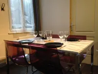 charming apartment in downtown Honfleur