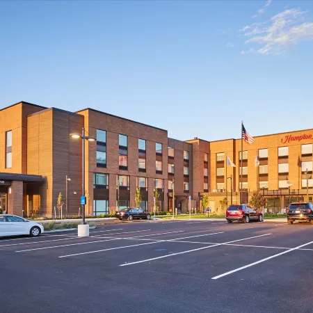 Hampton Inn &  Suites Hood River