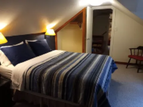 A family bed and breakfast without the host!