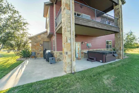 PK Getaway at Beautiful Possum Kingdom Lake! Close to the Rocker B Ball Fields!