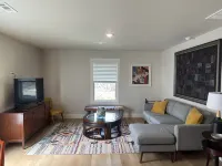 5 minutes to the Momentary & 8th St Market- The Benton #411