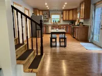 Glacier Getaway-4 Bedrooms - 11 miles from Glacier Park Hotels in Hungry Horse