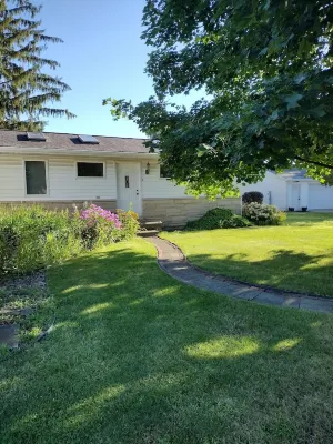 Charming suite in Marion IN,  right next to Indiana Wesleyan University Hotels near Indiana Wesleyan University