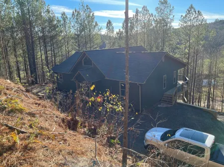 A secluded haven near the beautiful Toccoa