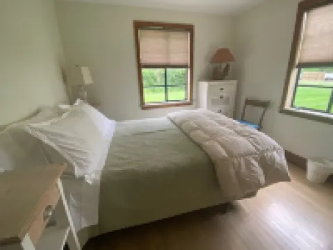 Hunt Country cottage in Upperville! Hotels in Fauquier County