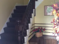 Upscale Vacation Rental Across From Haley Pond In The Village Of Rangeley レーンジリーのホテル