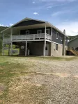 GemStone in the Sky at CreekStone Hotel dekat Asheville West KOA Holiday