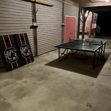 Beautiful home on Palmetto Blvd just steps from the beach !