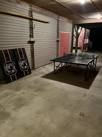 Beautiful home on Palmetto Blvd just steps from the beach !