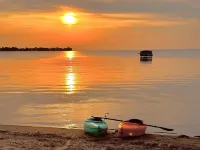 Waterfront house with sandy beach near downtown Hotels in Roscommon County