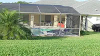 LUXURY FOR YOU + Last-Minute-Rates: 2 Masters, Gas Grill, TV65" 4K & Game Room