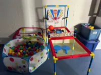 The Sunflower Home with Game Room & Hot Tub! Pet Friendly!