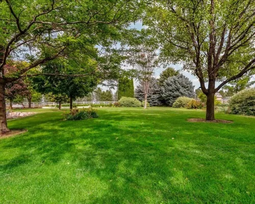 Country Retreat Which Offers Calm & Privacy That is Hard to Find Hotels in Gem County