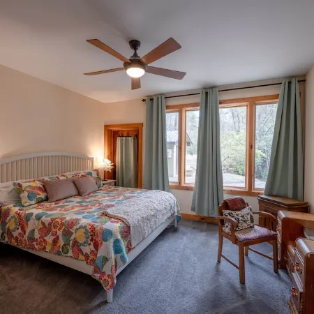 Bhakti Manor Creekside Home Hotels in Cowee