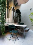 Flat with private courtyard in the centre of Turin