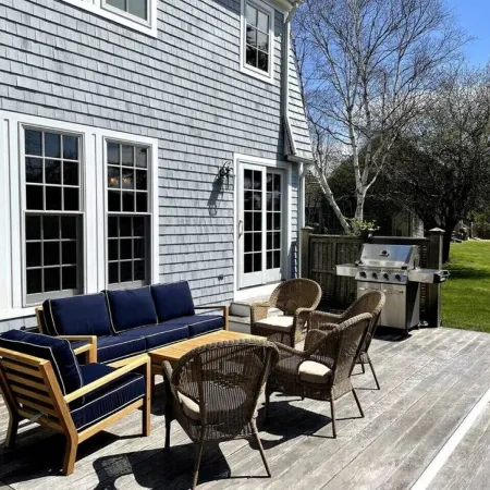 Spacious Getaway Close to Newport & Beaches