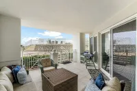 Beachfront Condo with King Beds, Pool, Hot Tub, Baby Gear & Beach Chair Setup!