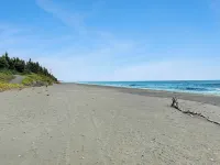 Kenai Beachfront Cabin 5 - Rustic Alaskan Cabin