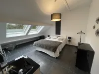 Large 14 Pers villa with heated pool 200 m from the sea Hotels in 