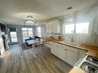 Hummingbird House - Waterfront Vistas! Hotel a Sanford