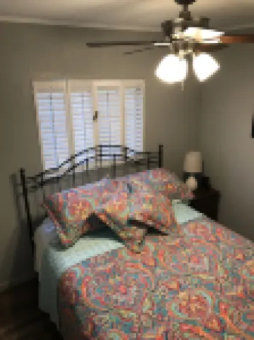 Lakeview @ Firefly Hideaway Lake Texoma Hot Tub King Bed FirePit Boat Parking