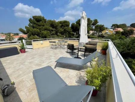 Superbe T2 Neuf à Carry le Rouet Avec Toit Terrasse Privatif Отели в г. Карри-ле-Руэ